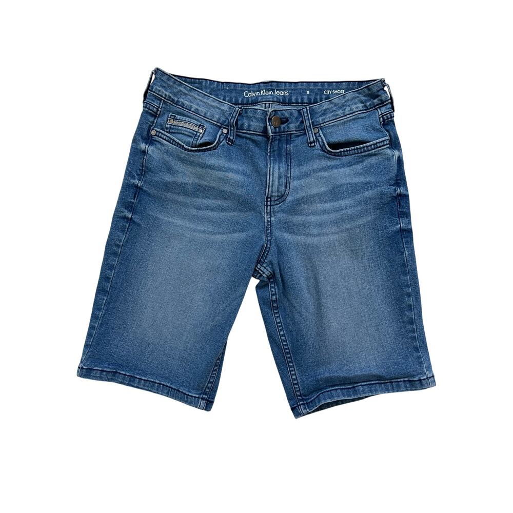Calvin Klein Mid-Rise Denim Bermuda City Short Size 8